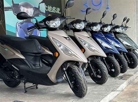 大地名流開箱|光陽 KYMCO 大地名流125 初體驗的三個亮點與試騎心得